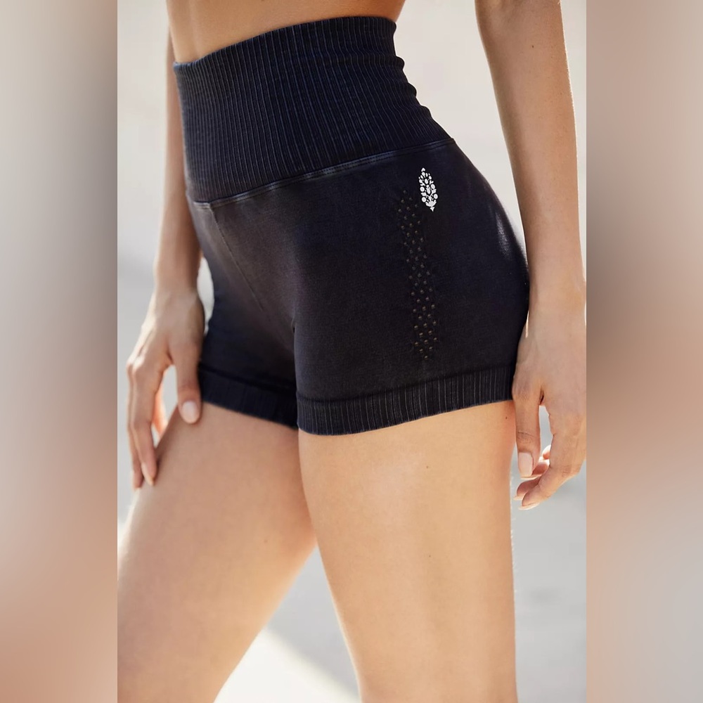 Free People Good Karma Running Short - M - black